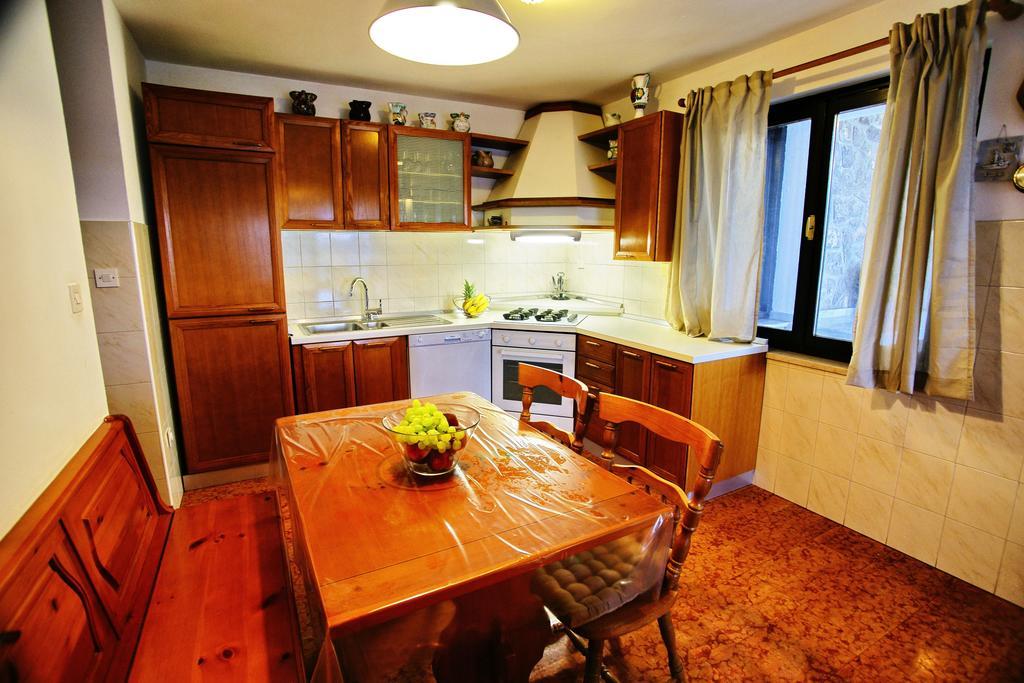 Appartamento Amazing sea views Veglia house Esterno foto