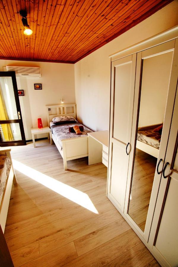 Appartamento Amazing sea views Veglia house Esterno foto